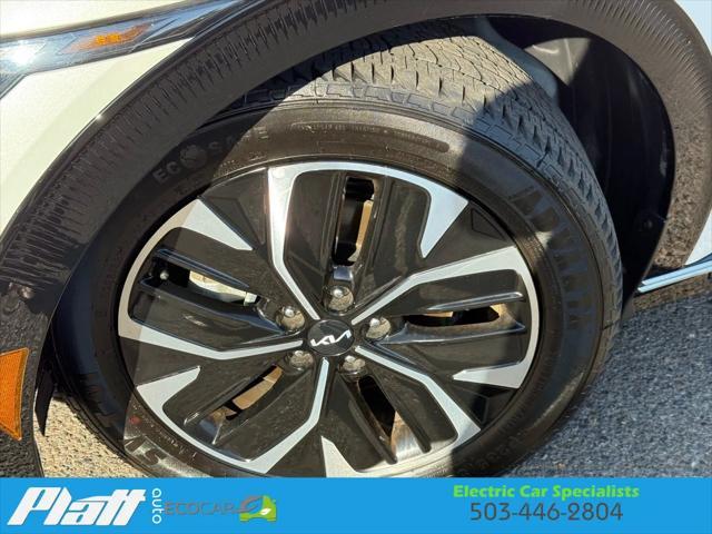 used 2022 Kia EV6 car, priced at $29,224