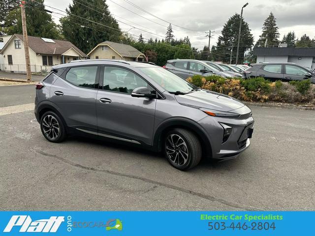 used 2022 Chevrolet Bolt EUV car, priced at $25,880