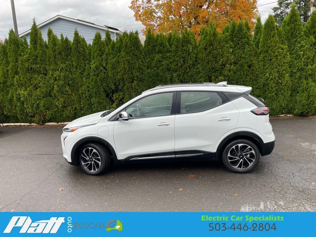 used 2022 Chevrolet Bolt EUV car, priced at $18,333