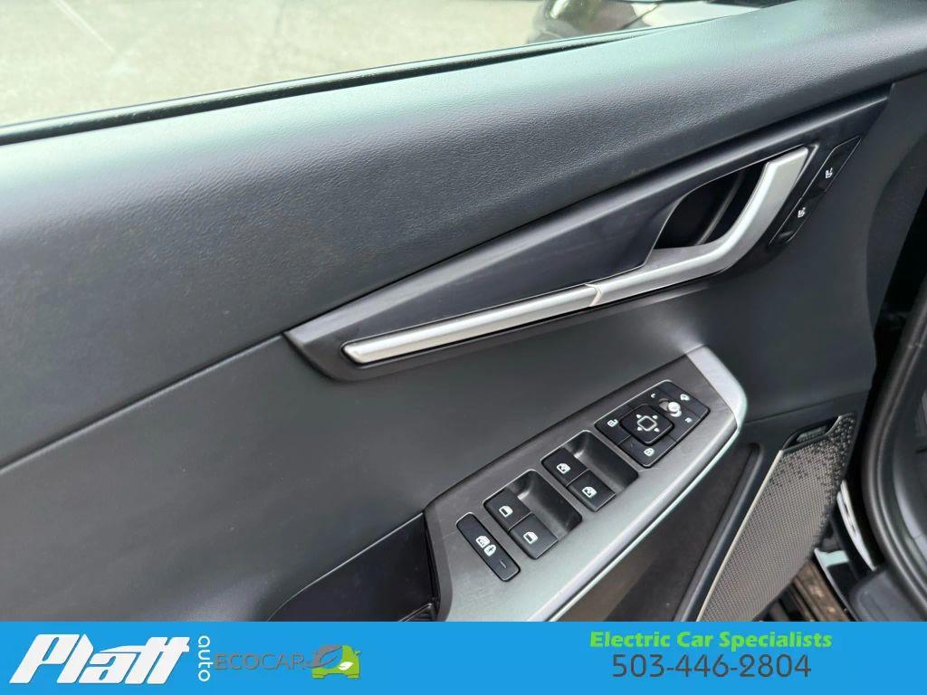 used 2022 Kia EV6 car, priced at $24,801