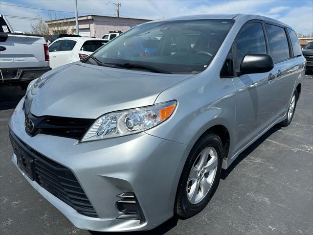 used 2019 Toyota Sienna car, priced at $25,950