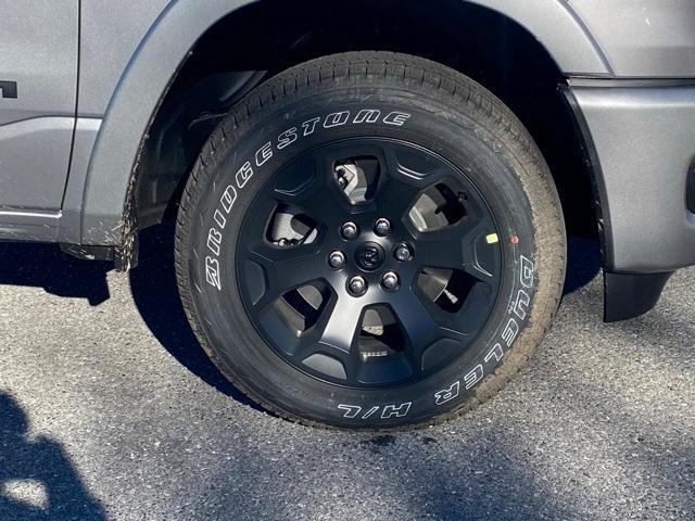 new 2025 Ram 1500 car, priced at $44,313