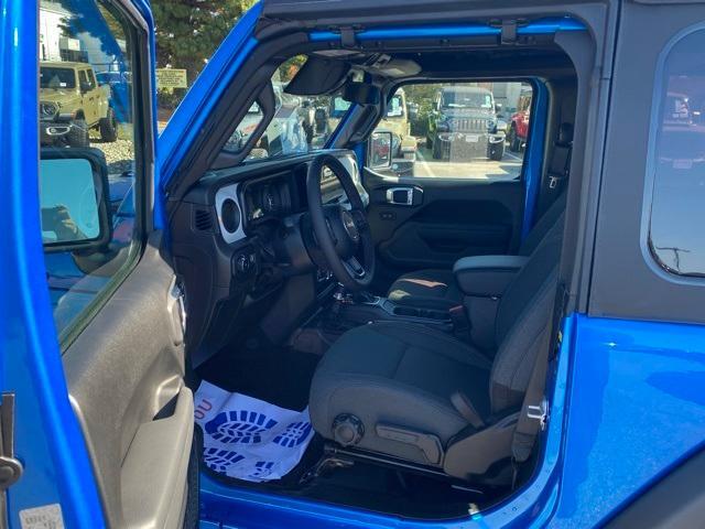 new 2026 Jeep Wrangler car, priced at $43,226