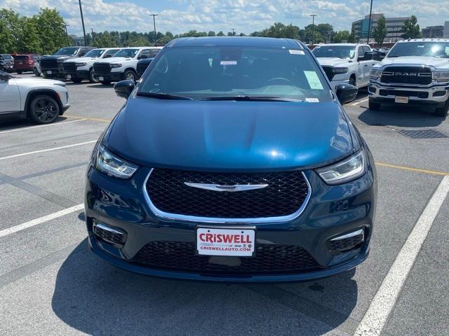 new 2025 Chrysler Pacifica car, priced at $45,931