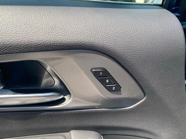 new 2025 Chrysler Pacifica car, priced at $45,931