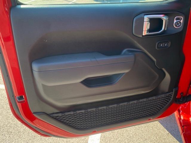 new 2026 Jeep Wrangler car, priced at $43,000