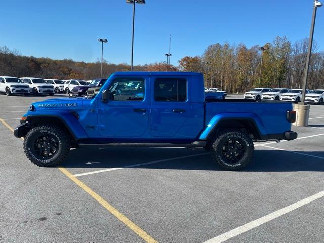 new 2025 Jeep Gladiator car, priced at $49,090