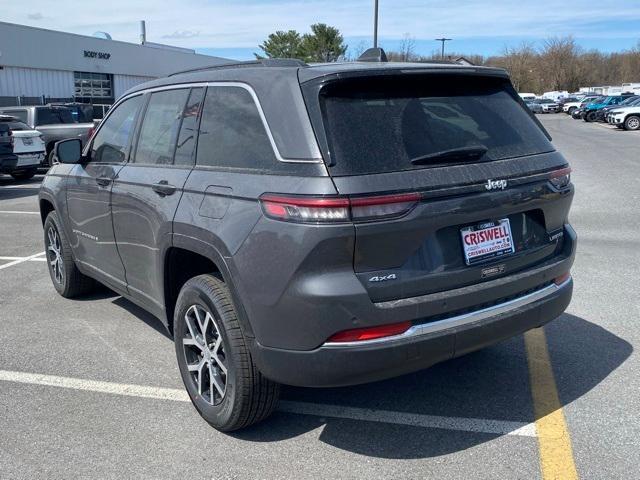 new 2025 Jeep Grand Cherokee car, priced at $42,500