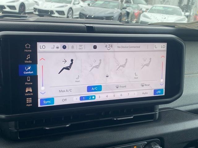 new 2025 Jeep Wrangler car, priced at $44,600