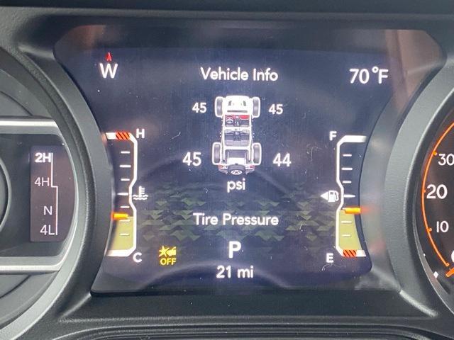 new 2025 Jeep Wrangler car, priced at $44,600