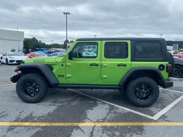 new 2025 Jeep Wrangler car, priced at $44,600