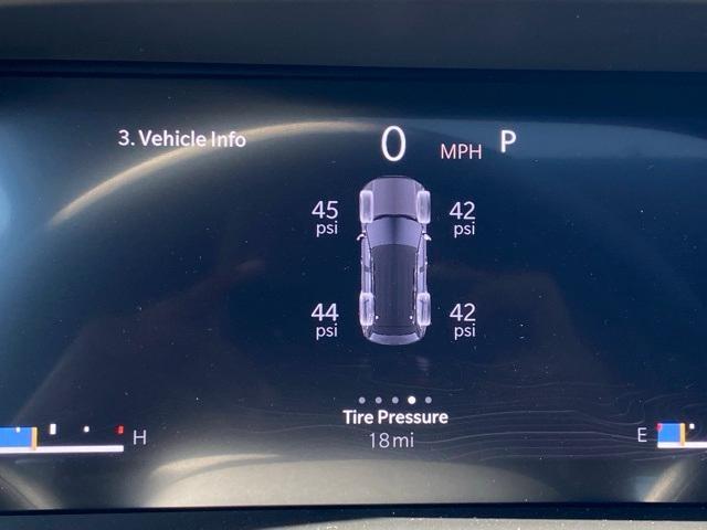 new 2025 Jeep Grand Cherokee car, priced at $37,500