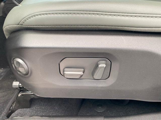 new 2026 Jeep Gladiator car, priced at $62,000