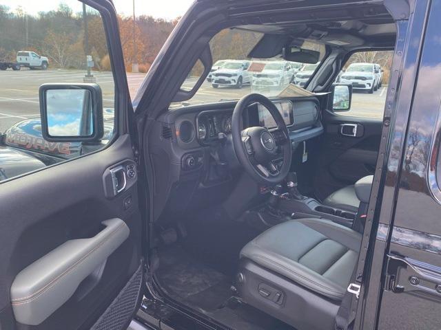 new 2026 Jeep Gladiator car, priced at $62,000
