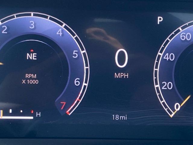 new 2025 Jeep Grand Cherokee car, priced at $37,500