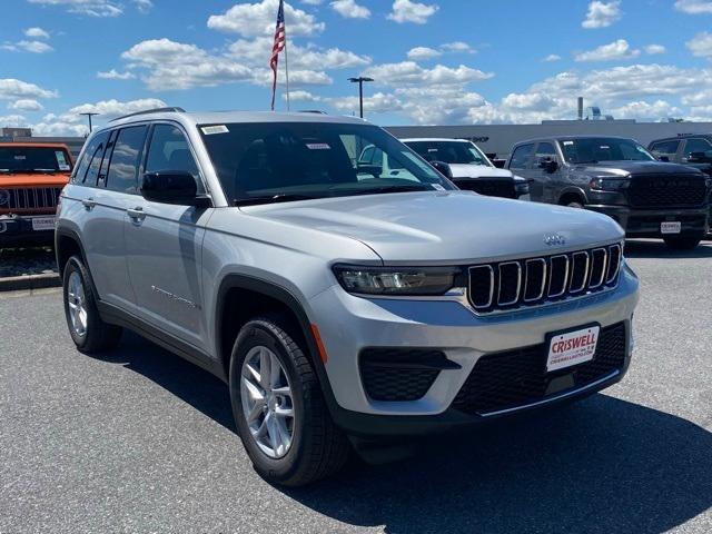 new 2025 Jeep Grand Cherokee car, priced at $37,500