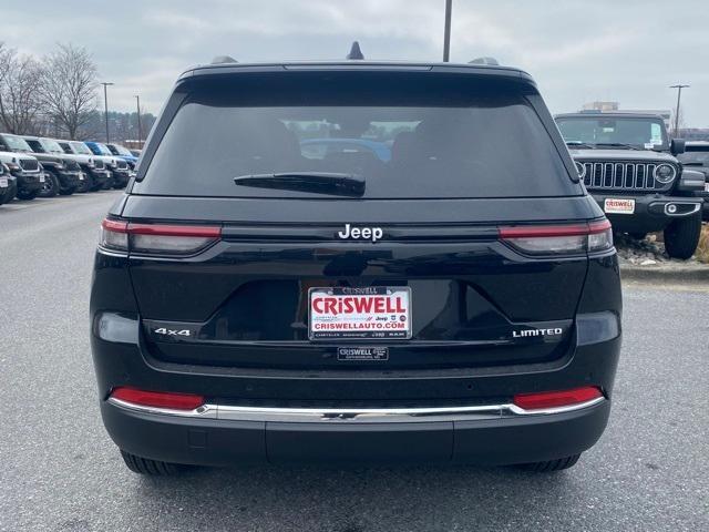 new 2025 Jeep Grand Cherokee car, priced at $43,000