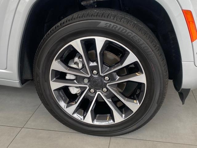 new 2024 Jeep Grand Cherokee car, priced at $58,295