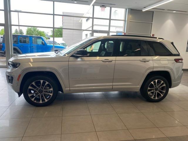 new 2024 Jeep Grand Cherokee car, priced at $58,295