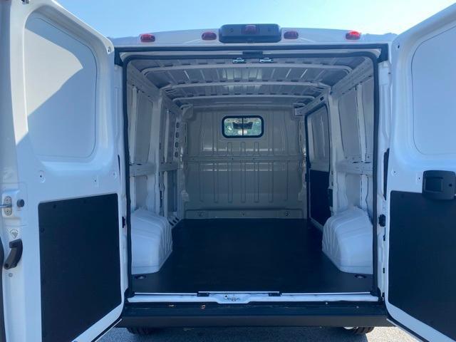 new 2025 Ram ProMaster 2500 car, priced at $50,970