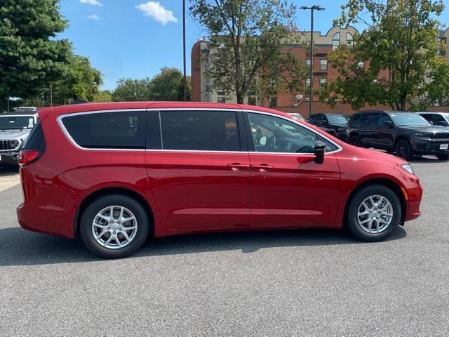 new 2026 Chrysler Pacifica car, priced at $41,000
