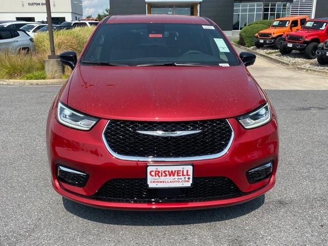 new 2026 Chrysler Pacifica car, priced at $41,000