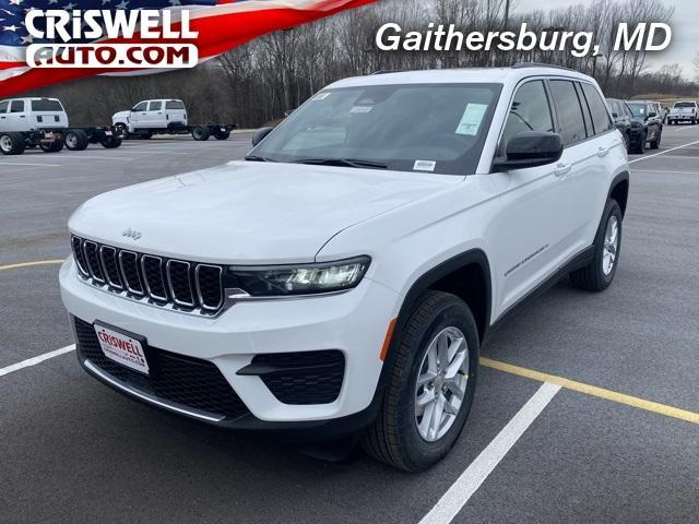 new 2025 Jeep Grand Cherokee car, priced at $37,000