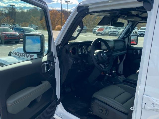 new 2026 Jeep Gladiator car, priced at $60,000