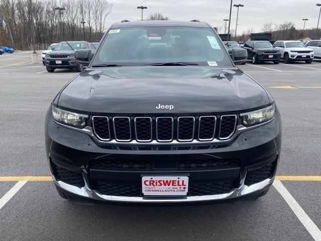 new 2025 Jeep Grand Cherokee L car, priced at $42,000