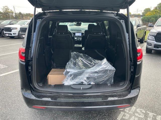 new 2026 Chrysler Pacifica car, priced at $48,885