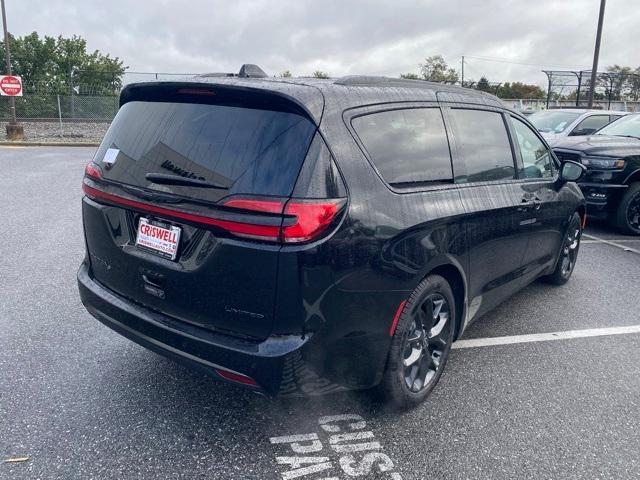 new 2026 Chrysler Pacifica car, priced at $48,885