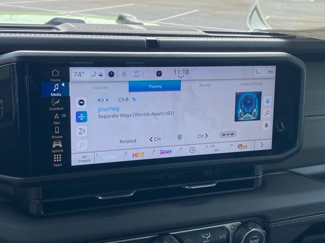 new 2026 Jeep Gladiator car, priced at $61,000