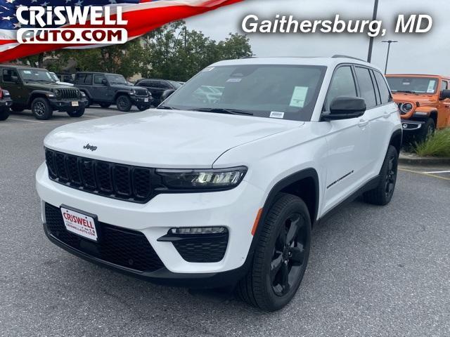 new 2025 Jeep Grand Cherokee car, priced at $48,000