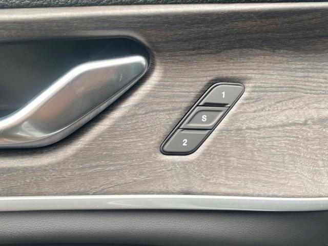 new 2025 Jeep Grand Cherokee car, priced at $47,000
