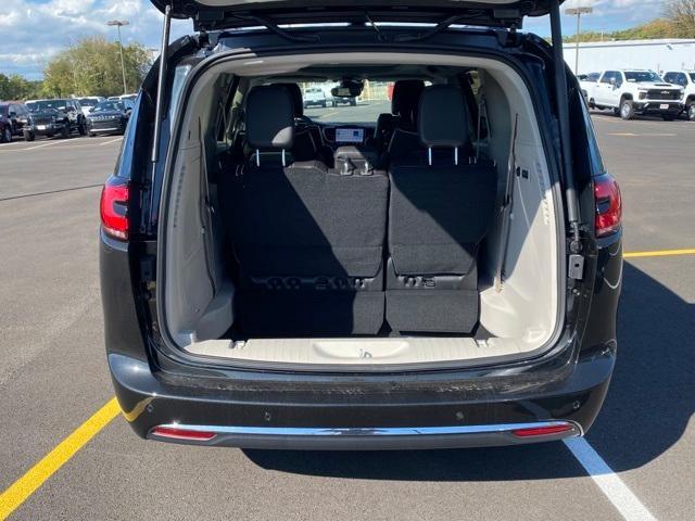 new 2023 Chrysler Pacifica car, priced at $44,500