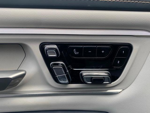 new 2025 Ram 1500 car, priced at $68,612