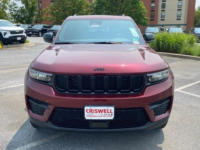 new 2025 Jeep Grand Cherokee car, priced at $39,000