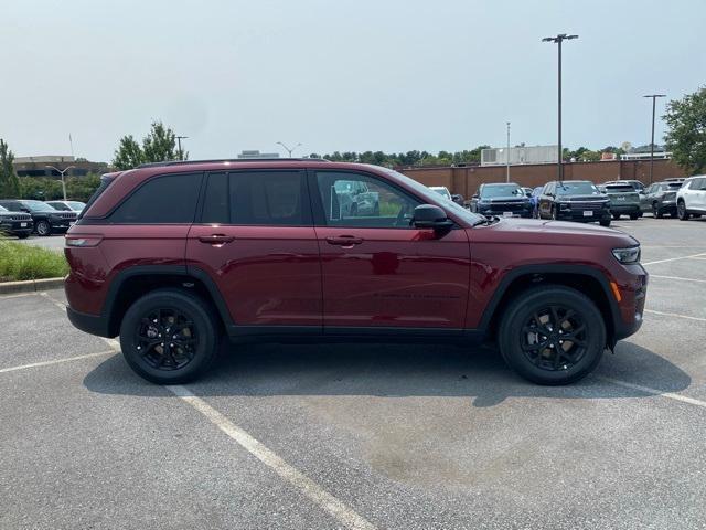 new 2025 Jeep Grand Cherokee car, priced at $39,000