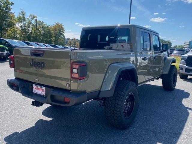 new 2025 Jeep Gladiator car, priced at $58,750