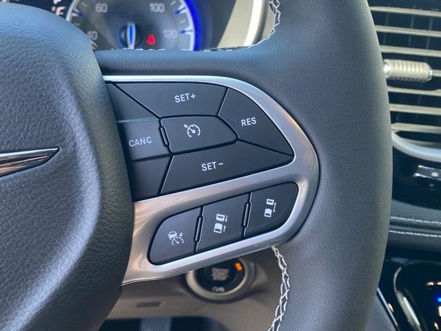 new 2025 Chrysler Pacifica car, priced at $42,000