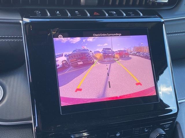 new 2025 Jeep Grand Cherokee car, priced at $36,000