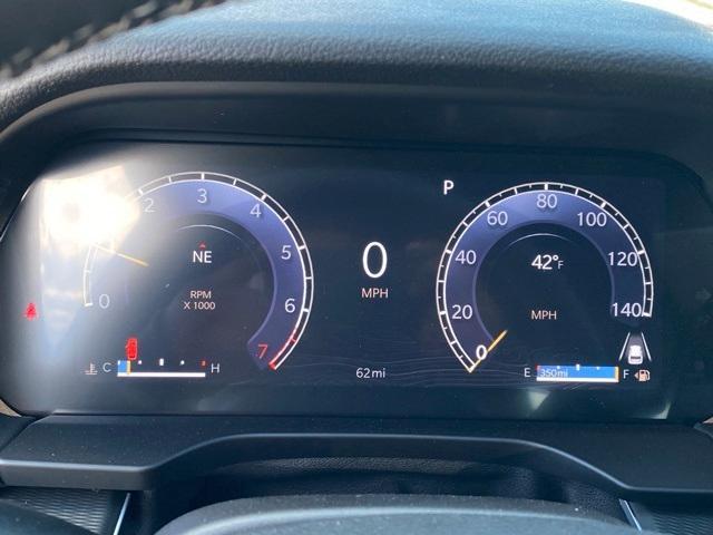 new 2025 Jeep Grand Cherokee car, priced at $36,000