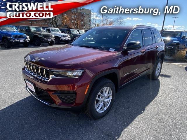 new 2025 Jeep Grand Cherokee car, priced at $36,000