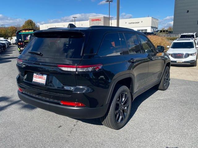 new 2025 Jeep Grand Cherokee car, priced at $46,750