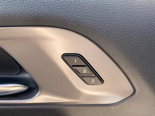 new 2026 Chrysler Pacifica car, priced at $38,780