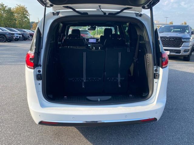 new 2026 Chrysler Pacifica car, priced at $38,780