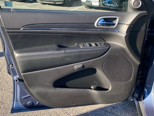 used 2021 Jeep Grand Cherokee car, priced at $24,995