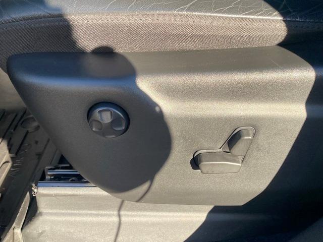 used 2021 Jeep Grand Cherokee car, priced at $24,995