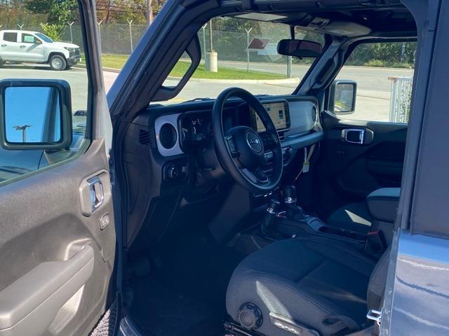 new 2026 Jeep Wrangler car, priced at $36,975