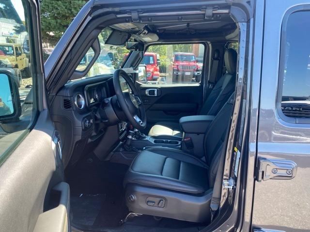 new 2025 Jeep Wrangler car, priced at $48,000